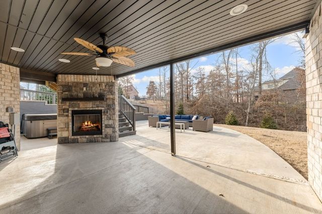 1503 Fontaine Court, Centerton, AR 72719