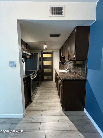 5212 N 42ND Lane, Phoenix, AZ 85019