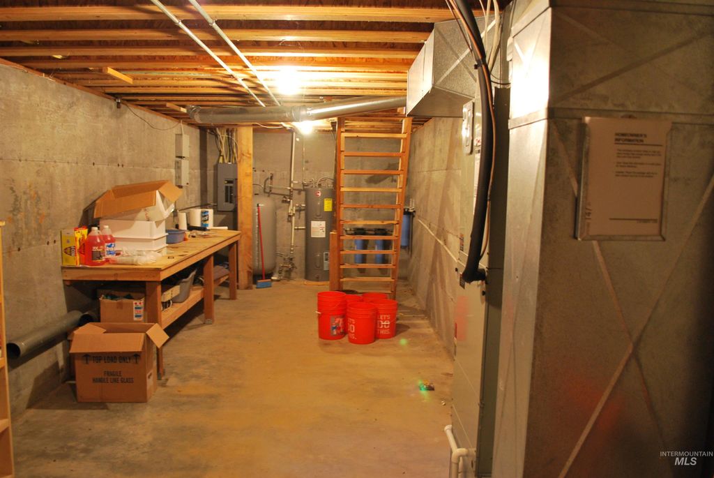 4975 Middle Road, Lenore, ID 83541 photo 23