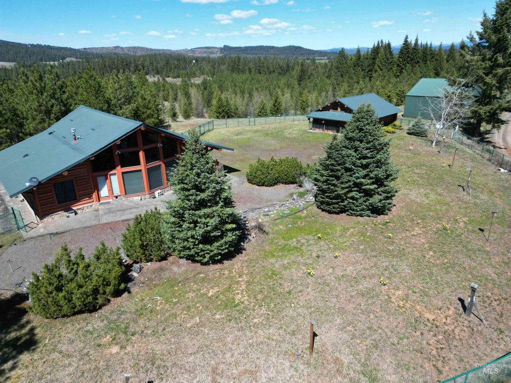 4975 Middle Road, Lenore, ID 83541 photo 8