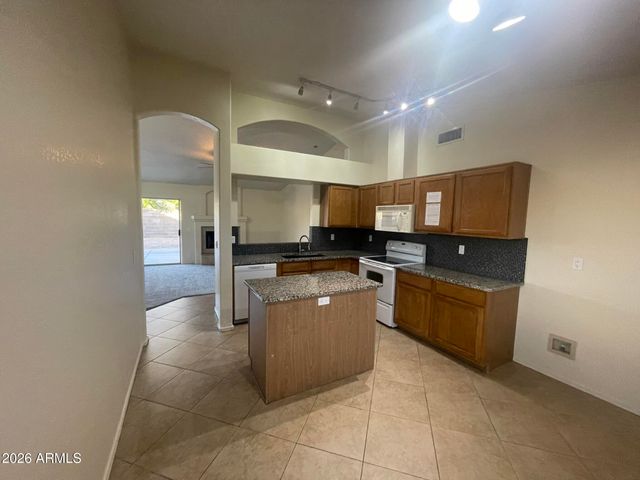 1122 E BUTLER Drive, Chandler, AZ 85225