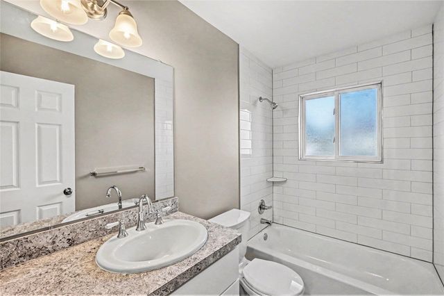 2640 Crofthill Drive, Auburn Hills, MI 48326