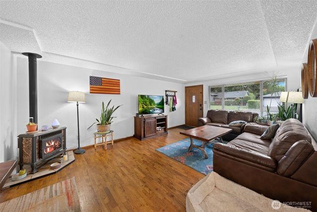 1703 N Frace Street, Tacoma, WA 98406