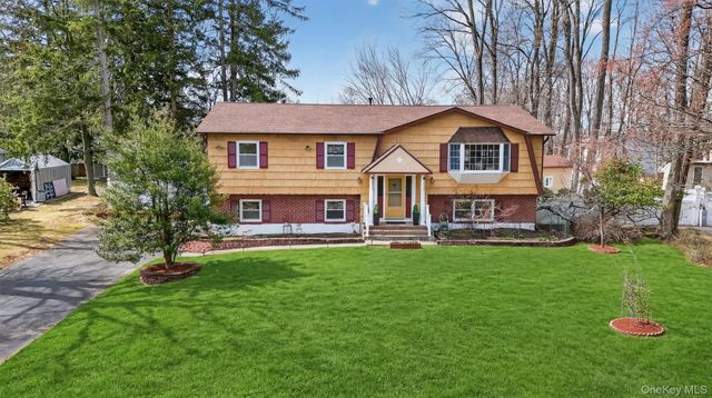 134 Ridge Road, Valley Cottage, NY 10989