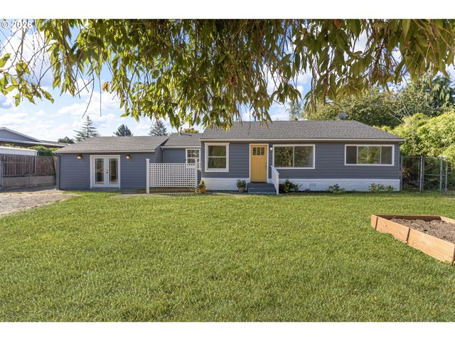 2360 Ne CLEVELAND Ave, Gresham, OR 97030