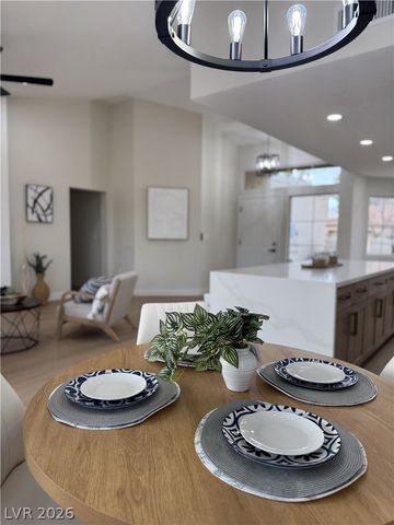 8925 Litchfield Avenue, Las Vegas, NV 89134