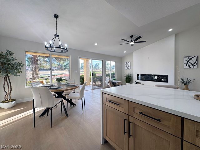 8925 Litchfield Avenue, Las Vegas, NV 89134