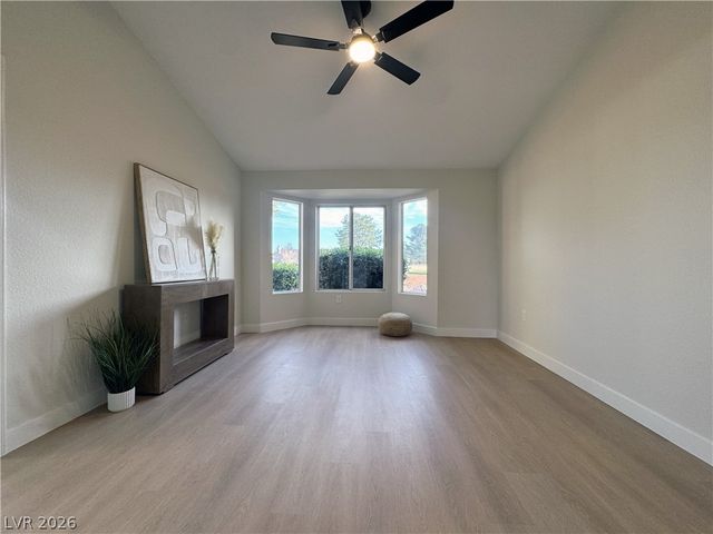 8925 Litchfield Avenue, Las Vegas, NV 89134