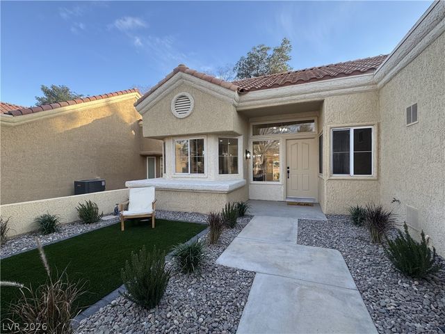 8925 Litchfield Avenue, Las Vegas, NV 89134