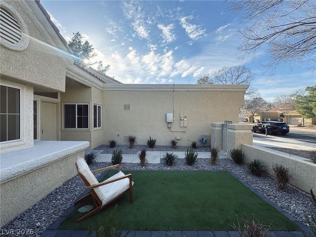 8925 Litchfield Avenue, Las Vegas, NV 89134