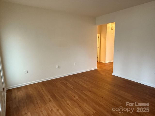 7167 Somerset Springs Drive, Charlotte, NC 28262