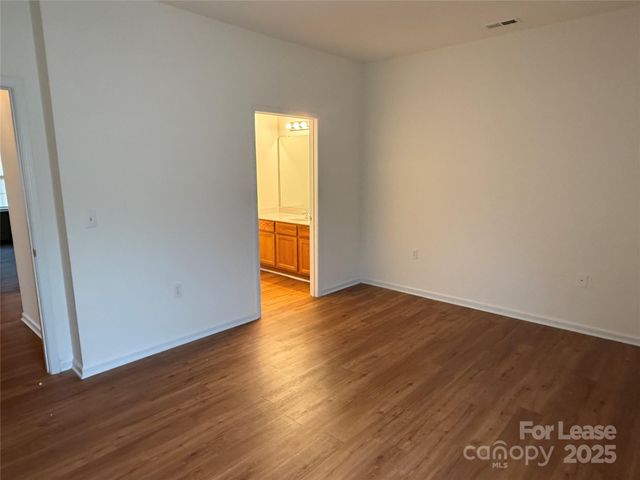 7167 Somerset Springs Drive, Charlotte, NC 28262