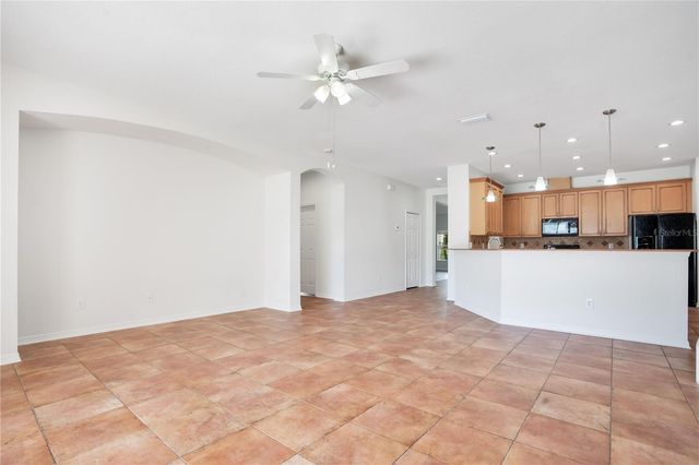 432 YORK DALE DRIVE, Ruskin, FL 33570