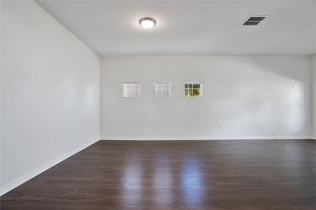 432 YORK DALE DRIVE, Ruskin, FL 33570
