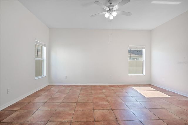 432 YORK DALE DRIVE, Ruskin, FL 33570