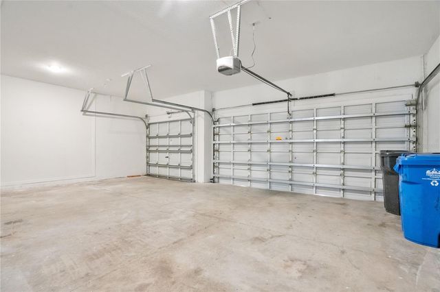 432 YORK DALE DRIVE, Ruskin, FL 33570