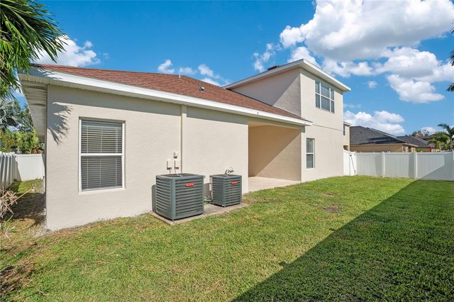 432 YORK DALE DRIVE, Ruskin, FL 33570