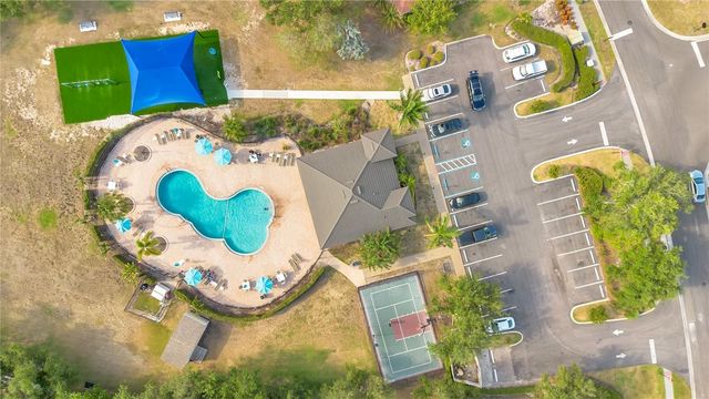 432 YORK DALE DRIVE, Ruskin, FL 33570