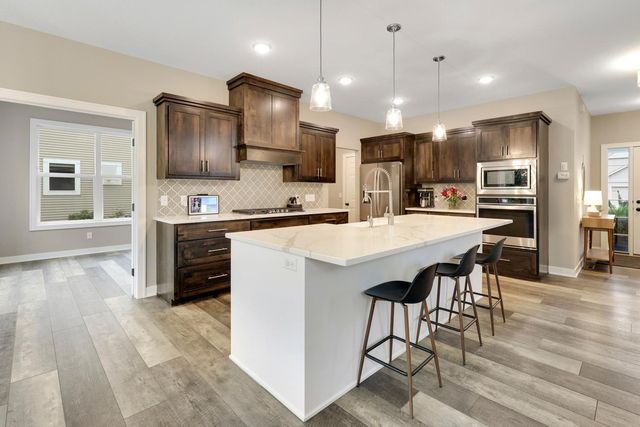 6119 151st Street, Savage, MN 55378