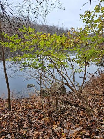 138 N Lake Sherwood Dr., Lake Sherwood, MO 63357