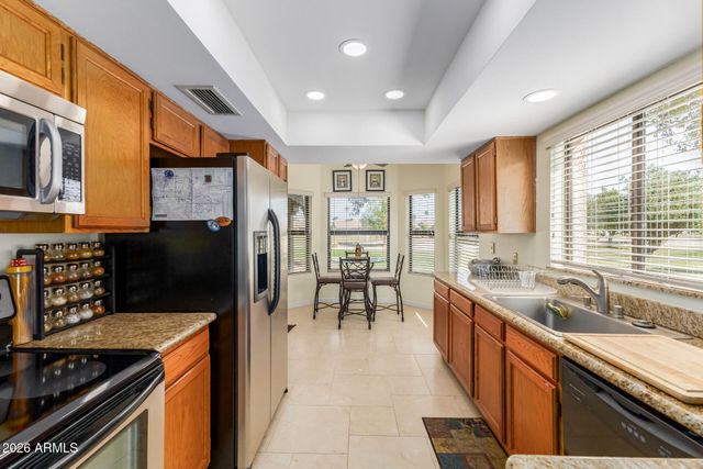 9712 W TONTO Lane, Peoria, AZ 85382