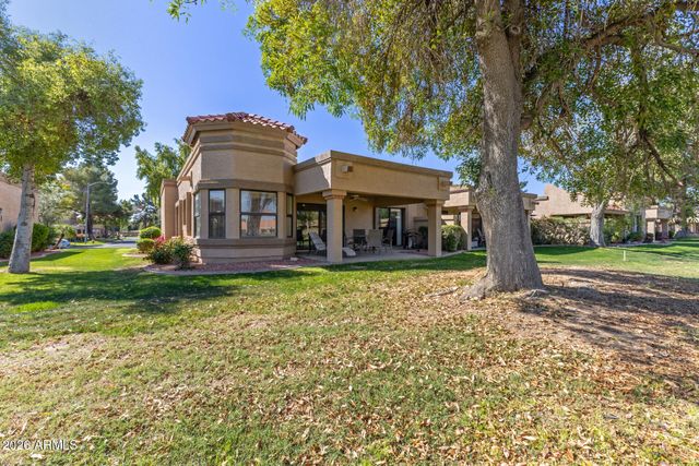 9712 W TONTO Lane, Peoria, AZ 85382