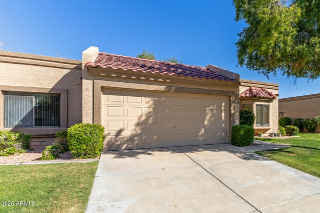 9712 W TONTO Lane, Peoria, AZ 85382