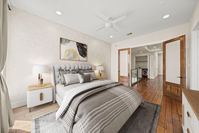 1304 W Dallas Street, Houston, TX 77019