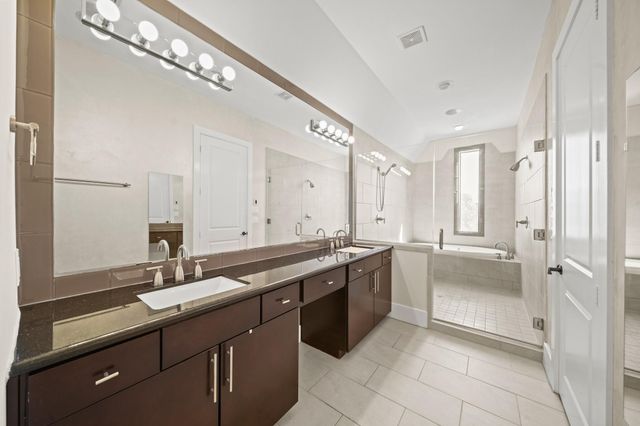 1304 W Dallas Street, Houston, TX 77019