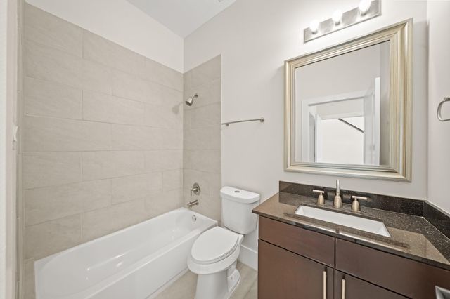 1304 W Dallas Street, Houston, TX 77019