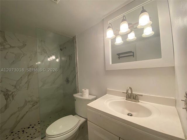 3670 SW 60th Ave 2, Davie, FL 33314