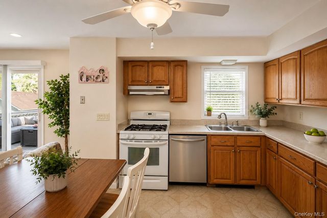 307 N Terrace Avenue, Mount Vernon, NY 10550