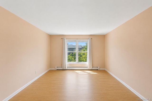 307 N Terrace Avenue, Mount Vernon, NY 10550