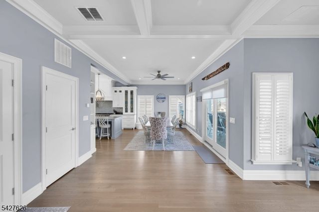 6 Capstan Rd, Ocean Twp., NJ 08758