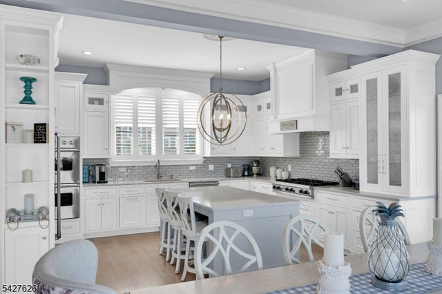 6 Capstan Rd, Ocean Twp., NJ 08758
