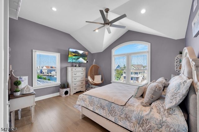 6 Capstan Rd, Ocean Twp., NJ 08758