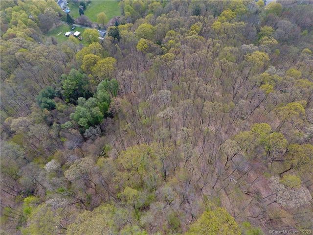 52 Cook Road, Prospect, CT 06712