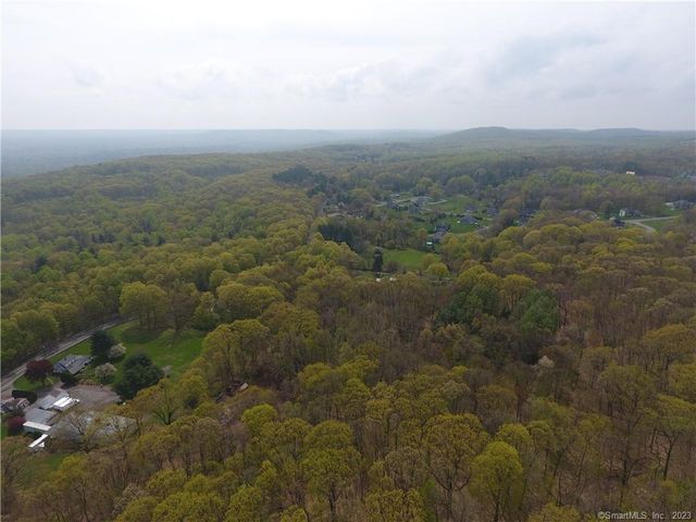 52 Cook Road, Prospect, CT 06712