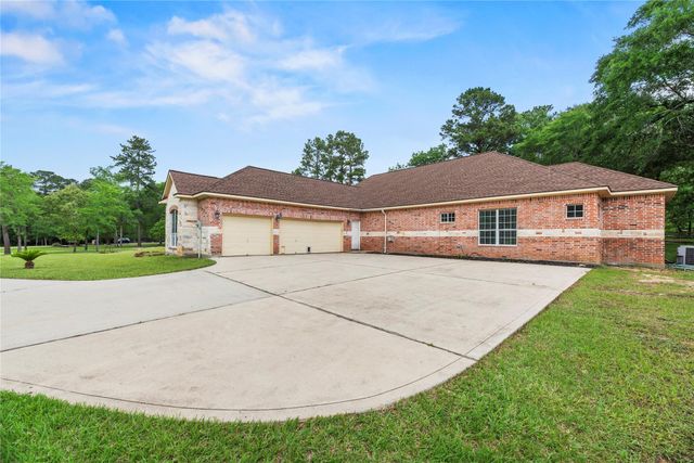 36132 Quiet Forest, Magnolia, TX 77355
