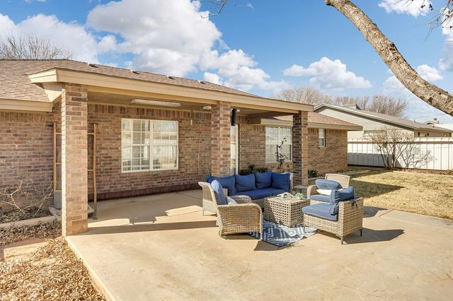 1210 Bellaire, Andrews, TX 79714