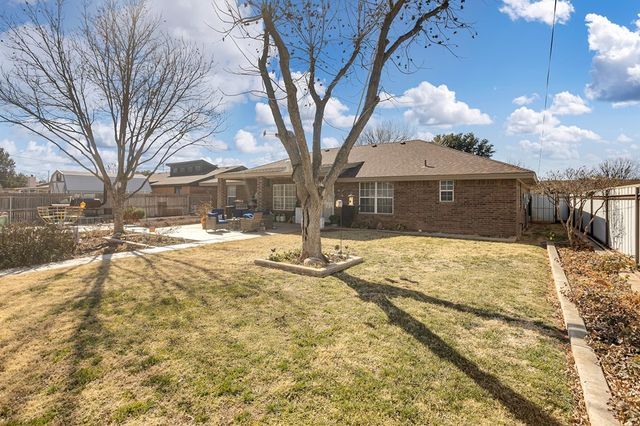 1210 Bellaire, Andrews, TX 79714