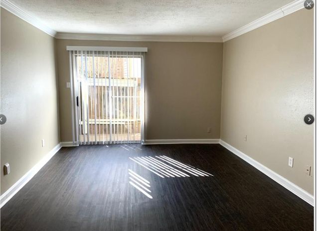 2200 Cypress Landing C-12, Houston, TX 77090