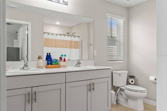 7512 WALLFLOWER TRAIL, Wesley Chapel, FL 33545