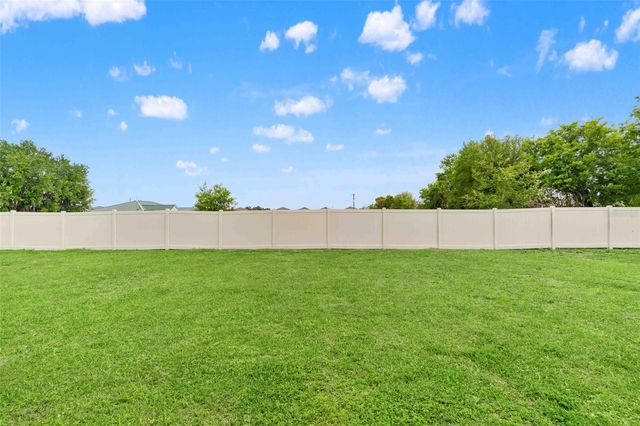 7512 WALLFLOWER TRAIL, Wesley Chapel, FL 33545