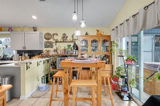 1936 MONKTON ROAD, Orlando, FL 32837