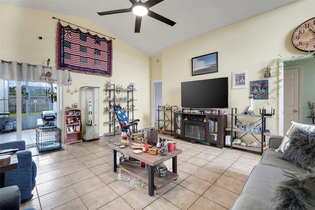 1936 MONKTON ROAD, Orlando, FL 32837