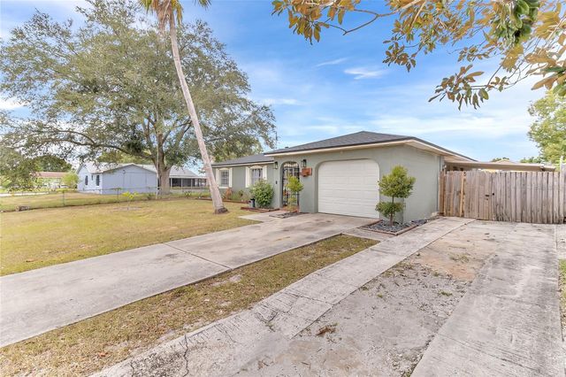 686 MOSS DRIVE, Altamonte Springs, FL 32714