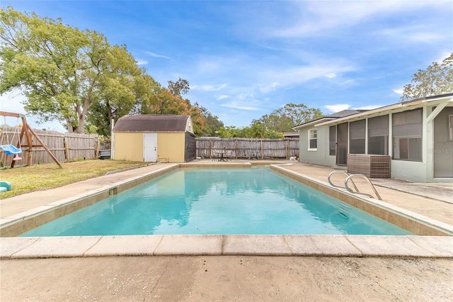 686 MOSS DRIVE, Altamonte Springs, FL 32714