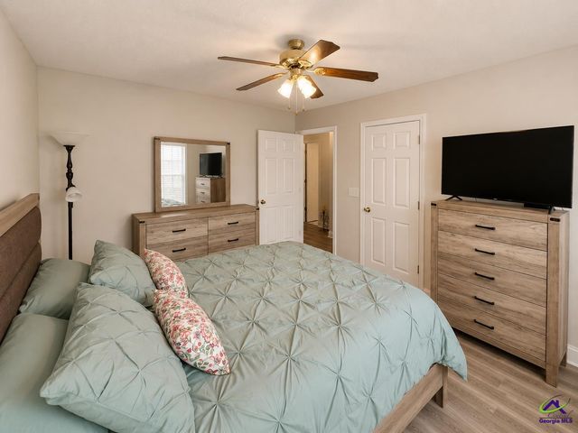206 Jasmine Way, Bonaire, GA 31005