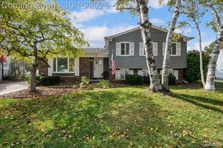 13086 Stratford Drive, Sterling Heights, MI 48313